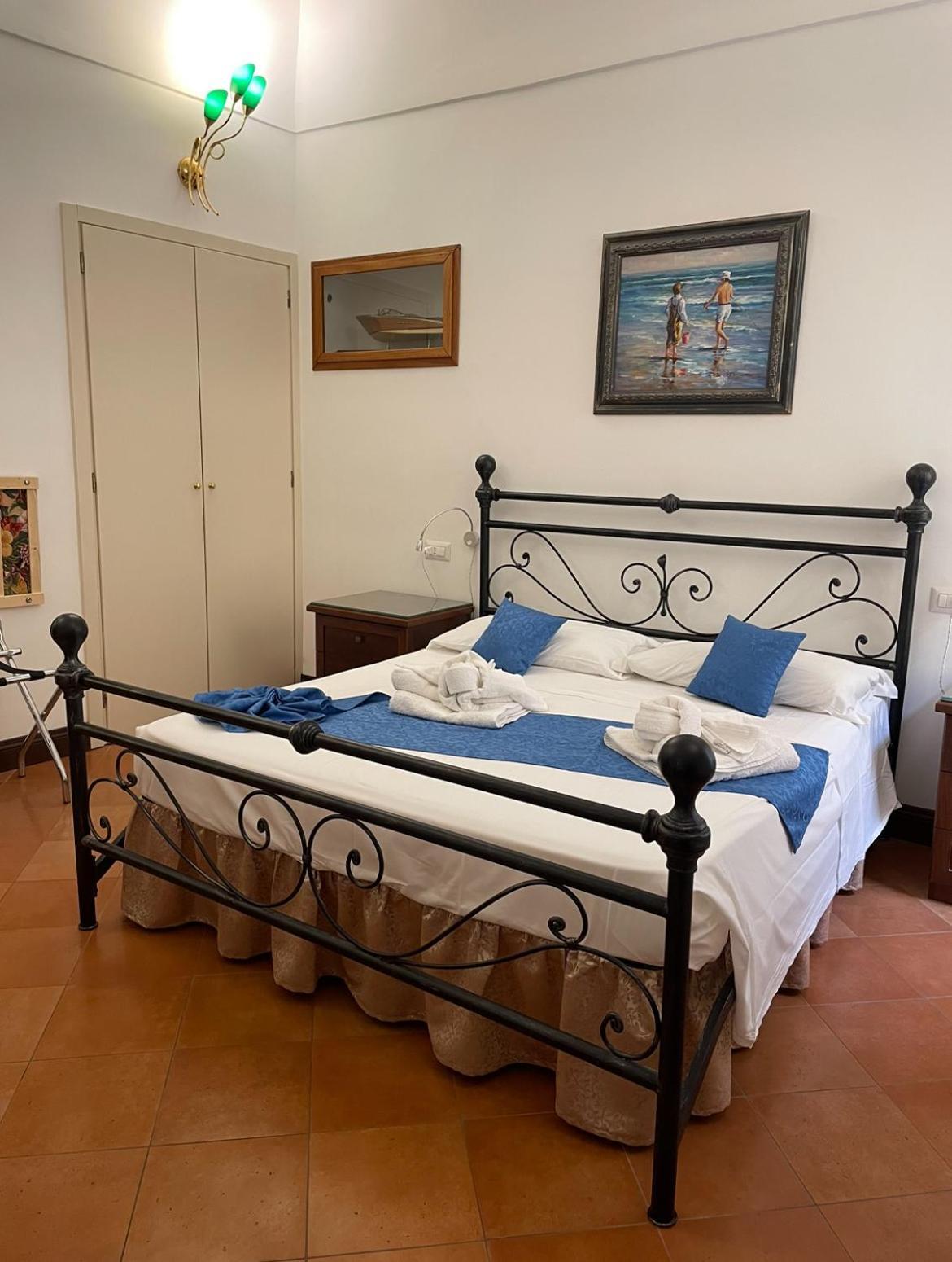 Antica Dimora Hotel Orbetello Bagian luar foto