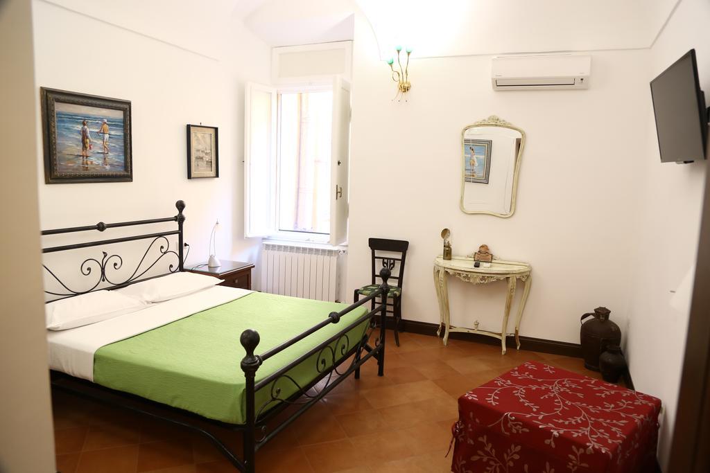 Antica Dimora Hotel Orbetello Bagian luar foto